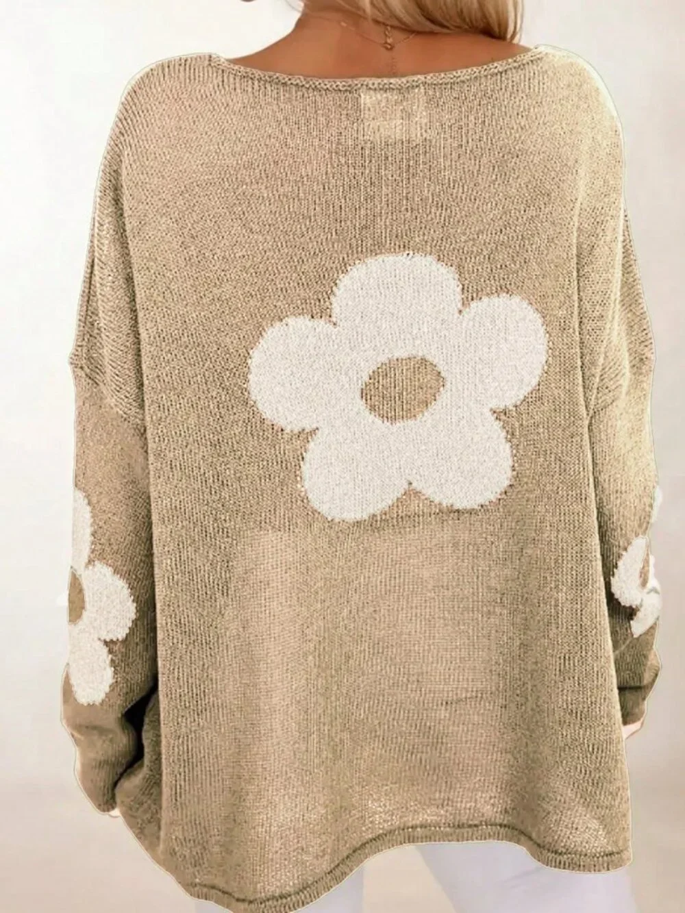 Khaki Casual Women's Regular Fit Round Neck Long Sleeve Knit Pullover Top